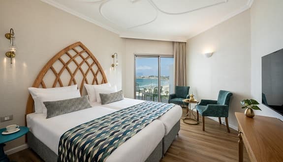 Palm Beach Hotel and Club