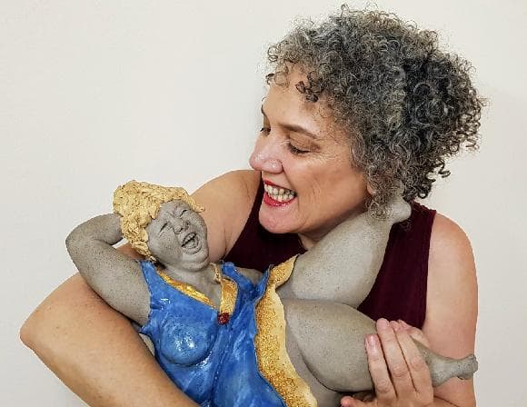 יעל פיסול בחימר