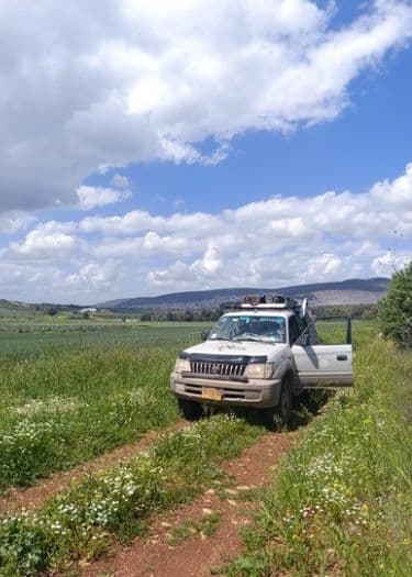 Guided Professional Jeep Tours with Jeepon Naim
